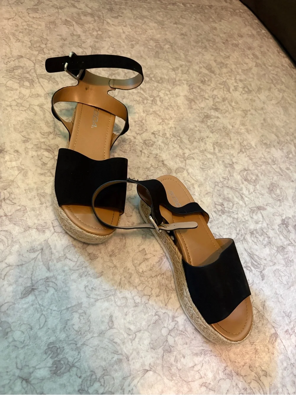 Soda brand espadrille